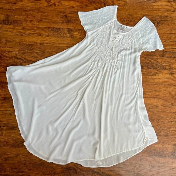 cute options Dresses & Skirts - Vintage Cute Options White Embroidered Rayon Boho Dress – One Size